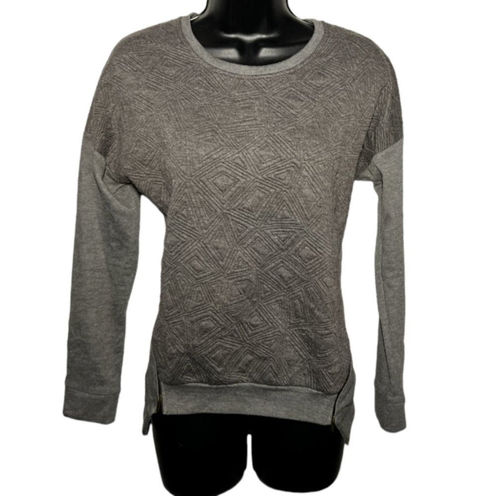 Ya Los Angeles Quilted Gray Crewneck Sweatshirt Sz S